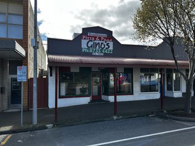 Gino's Pizza