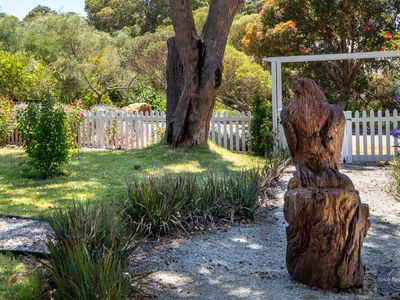 2 Maloney Close, Ocean Beach
