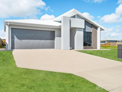 22 Regal Circuit, Beaconsfield