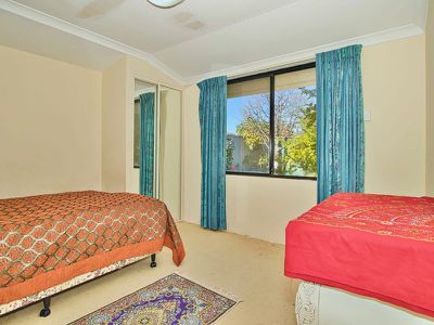 5 Eiffel Crescent , Port Kennedy
