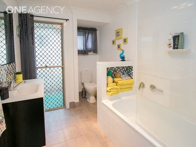 5 Cassia Avenue, Scarness