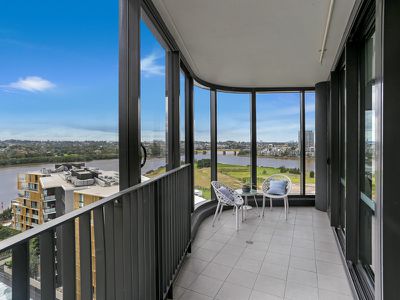 1401 / 10 Burroway Road, Wentworth Point
