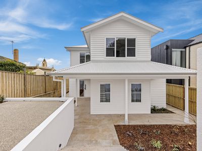 32a Purrumbete Avenue, Manifold Heights