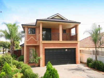 80 Nsw, Bankstown