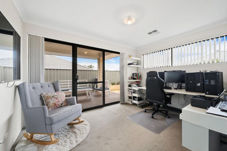 87 Portobello Parade, Wellard