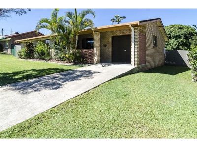 5 Carnoustie Street, Tewantin