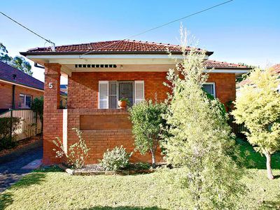 5 carrisbrook Avenue, Bexley North