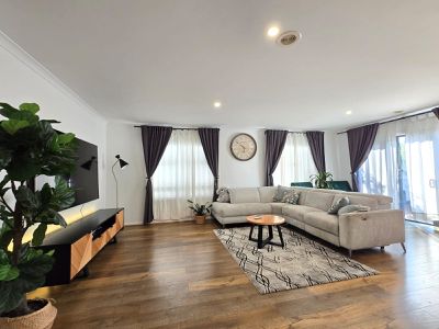 37 Anniversary Avenue, Wyndham Vale