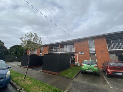 18 / 109 Creswick Street, Footscray