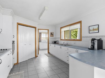 14 Anderson Street, Avenel