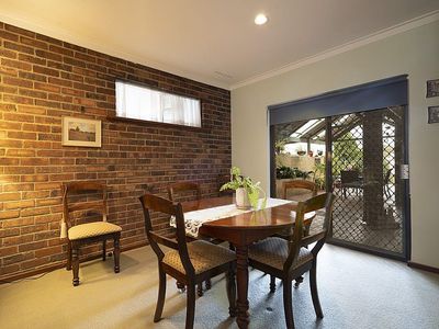 100 Sydenham Road, Doubleview