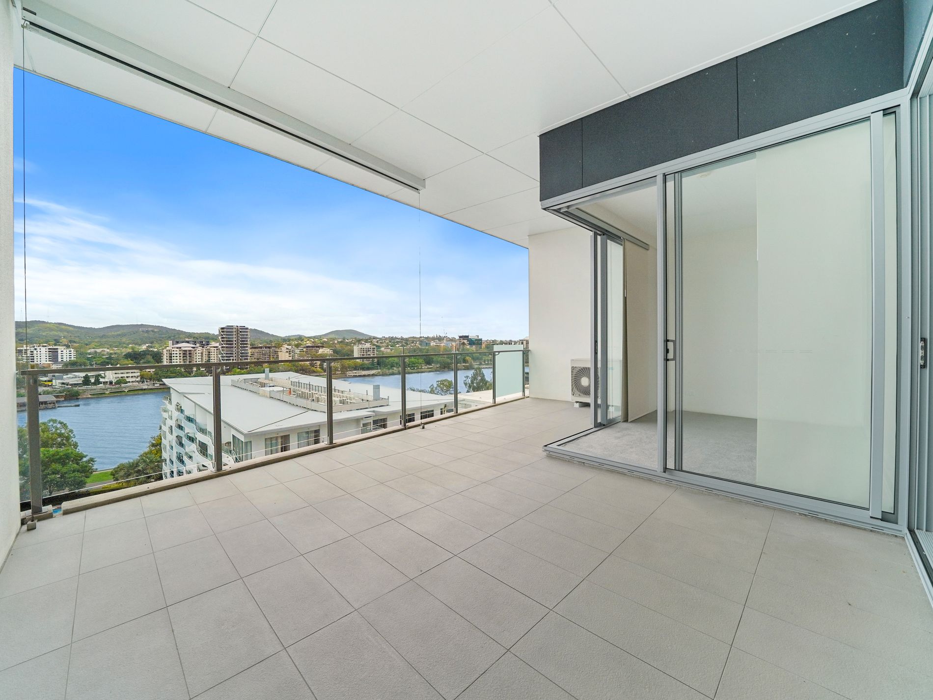 11103 / 30 Duncan Street, West End