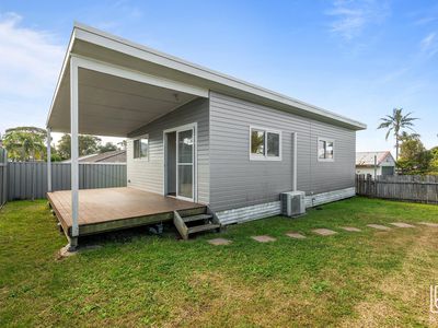 13 & 13A Manuka Parade, Gorokan