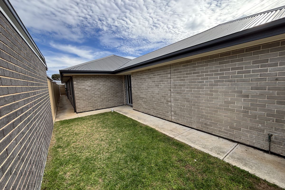 836 Grand Boulevard, Seaford Meadows