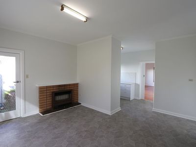 13 Hillcrest Avenue, Mount Gambier