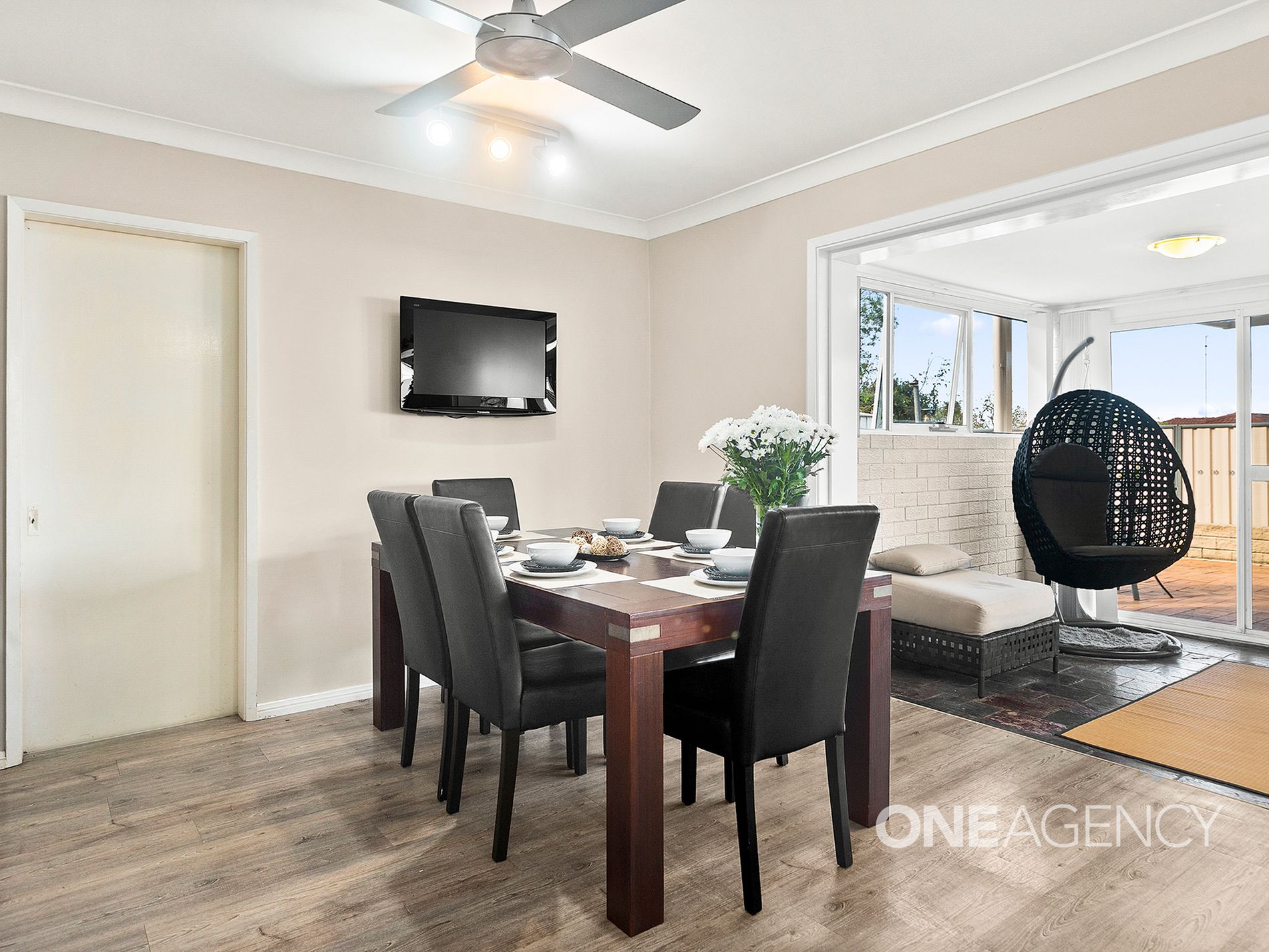 187 Princes Highway, Dapto