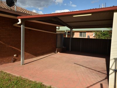 5 Ebelina Crescent, Parkes