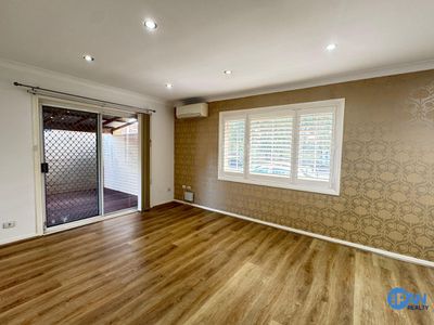 1 / 8 Wiruna Crescent, Narwee