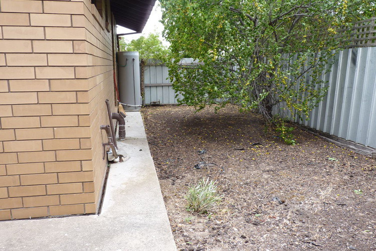 10 / 15 Begg Street, Horsham