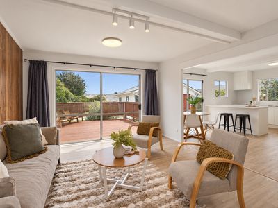 11 Makarini Street, Paraparaumu