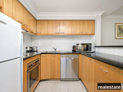 2 / 128 Mounts Bay Road, Perth