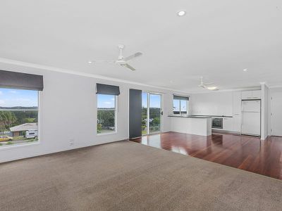 8 Rural View Court, Craignish