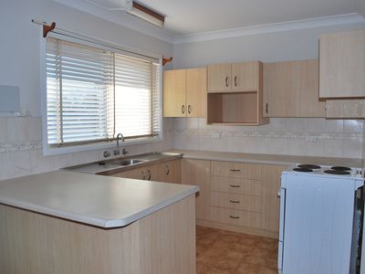 105 Dalton Street, Dubbo