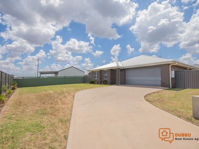 17 Aqua Court, Dubbo