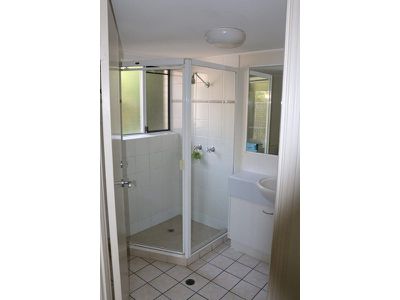 175 / 17 Buccaneer Drive, Urangan