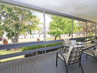 46 Lakeside Boulevard, Eppalock
