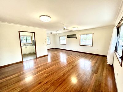 63 Hollywood Boulevard, White Rock
