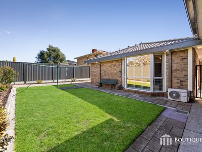 15 Sherwood Crescent, Dandenong North