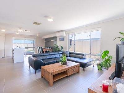 35 Saint James Drive, Baldivis