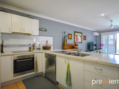 2 / 18 Devalera Street, Collingwood Park