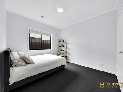 48 Communal Road, Wyndham Vale