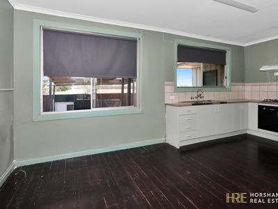 39 Winifred Street, Horsham