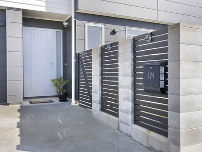 179 Mclintock Street North, Johnsonville