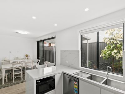 83 Wangolove Street, Tallawong