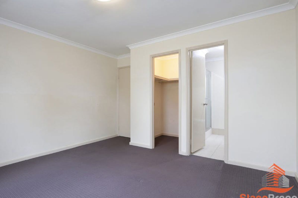 1 / 181 Manning Road, Bentley