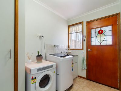 9 / 242 Raglan Street, Sale