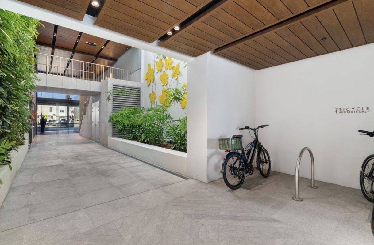 701 / 300 Oxford Street, Bondi Junction