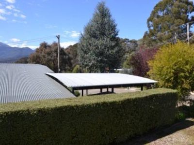 63 StBernard Drive , Tawonga South