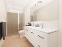 45 / 4 Lewis Place, Manly West
