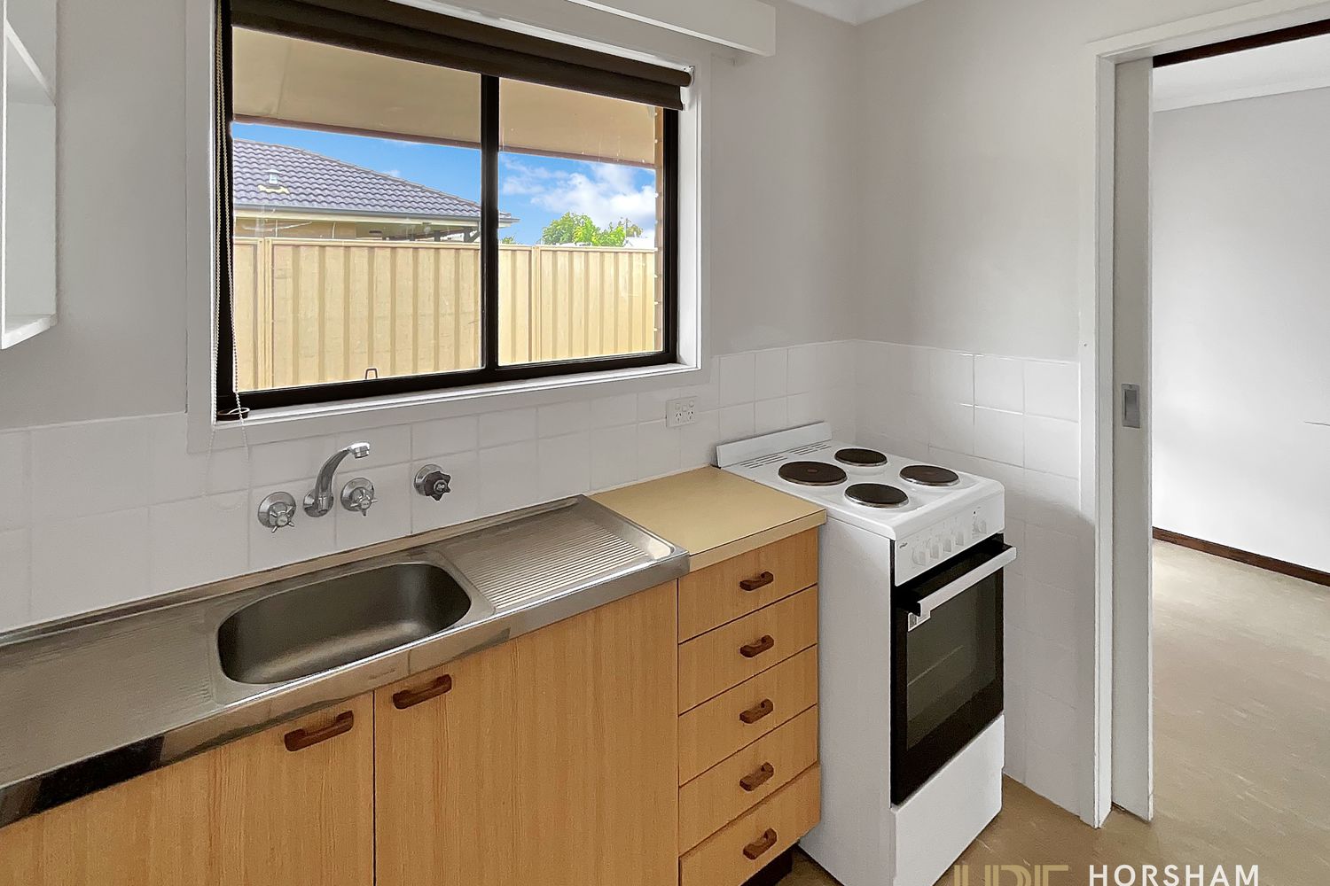 13 Shalom Place, Horsham