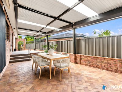 14 Hirst Place, Fairfield West