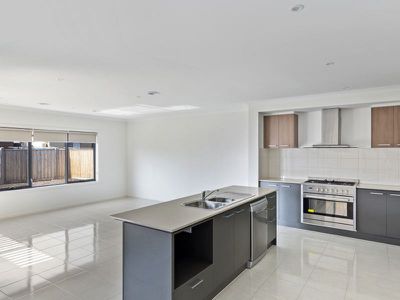 127 Bondi Parade, Point Cook