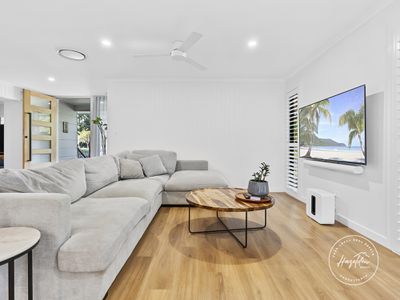 8 Gympie Street South, Landsborough