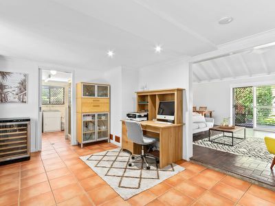 12 Fassifern St, Durack