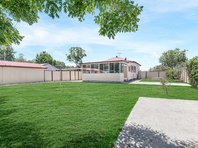 88 Government Road, Weston