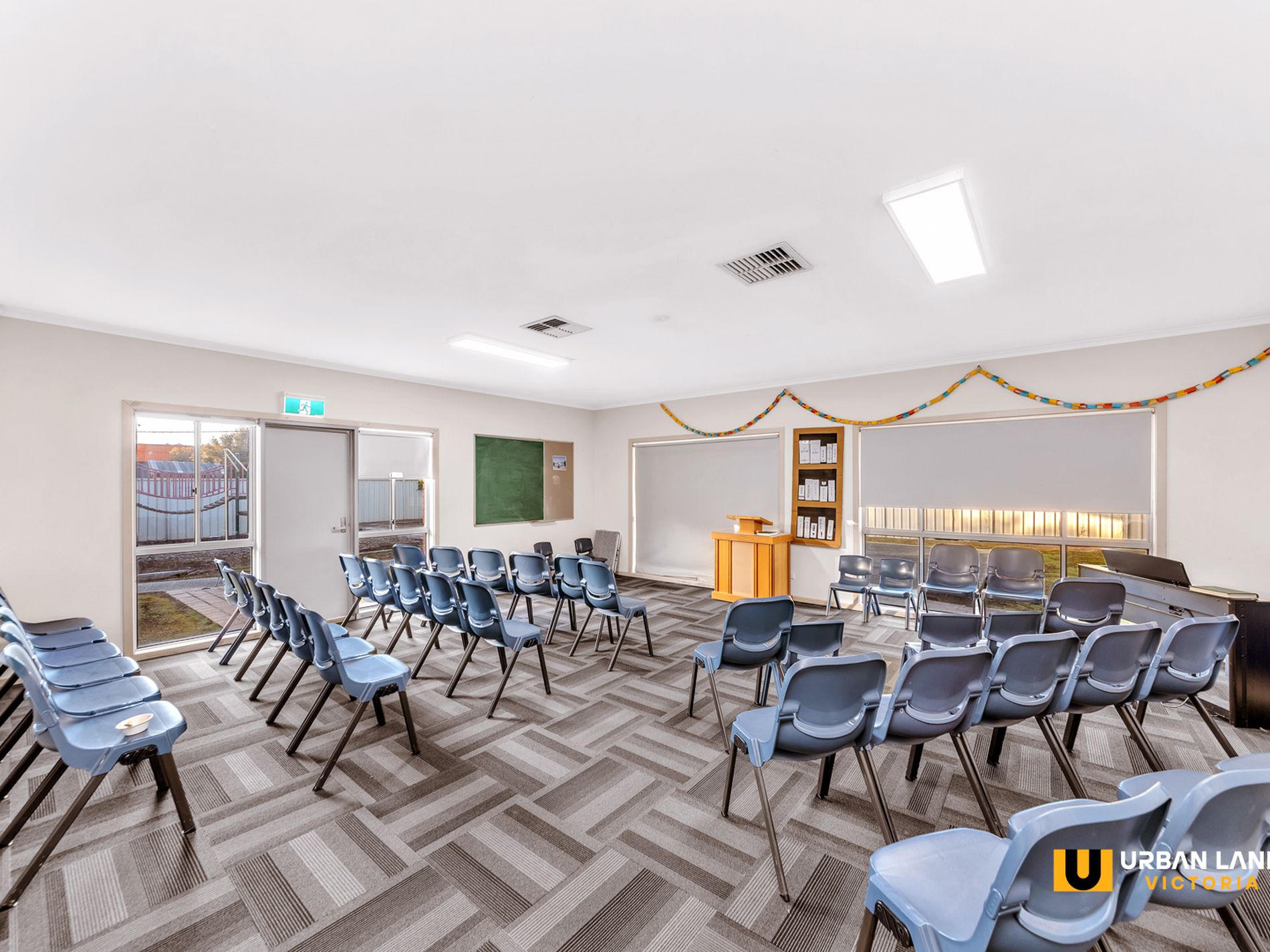 200-204 Princes Highway, Pakenham